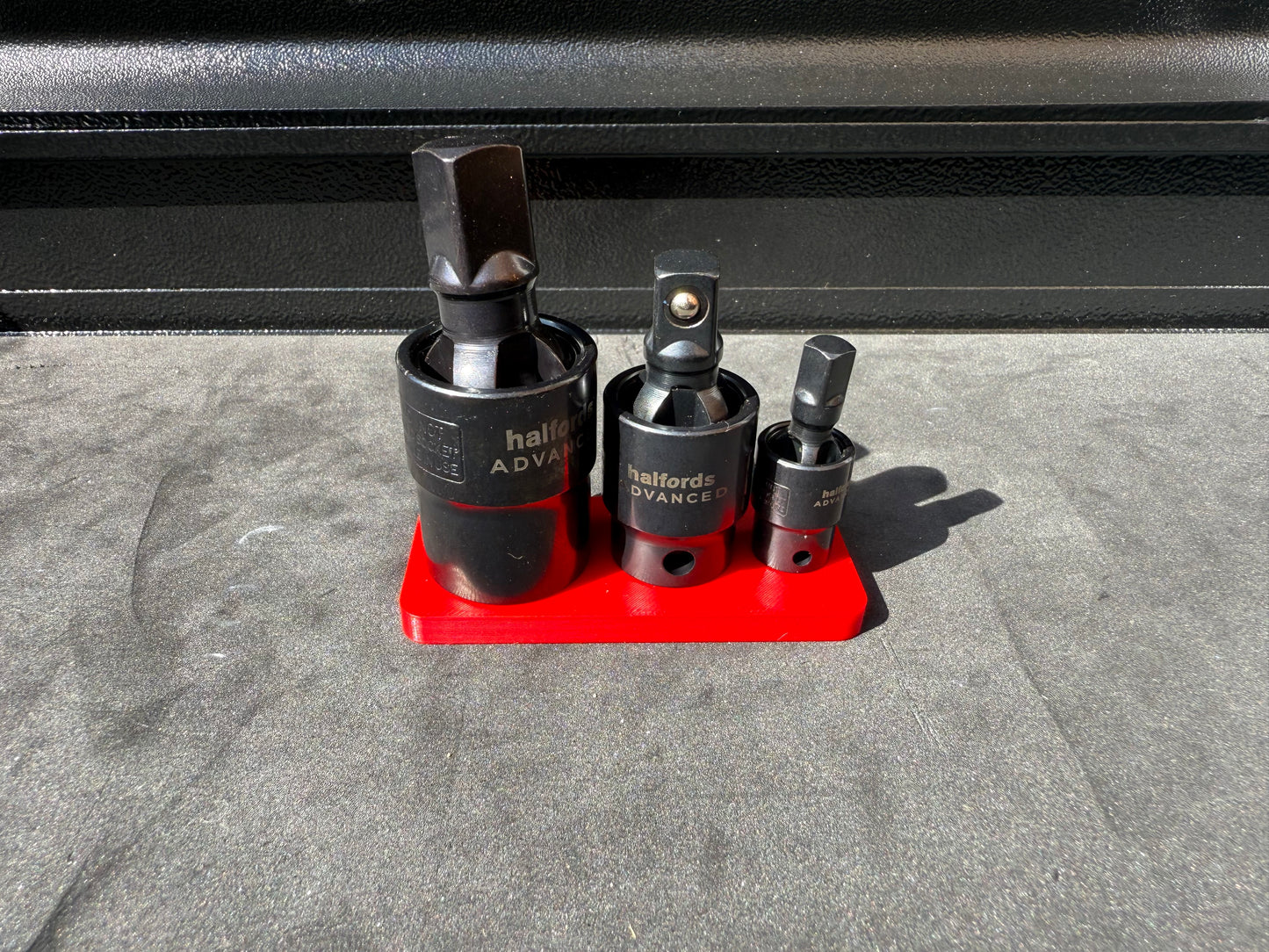Halfords Advanced - Universal Joint Holder (3 Slots)