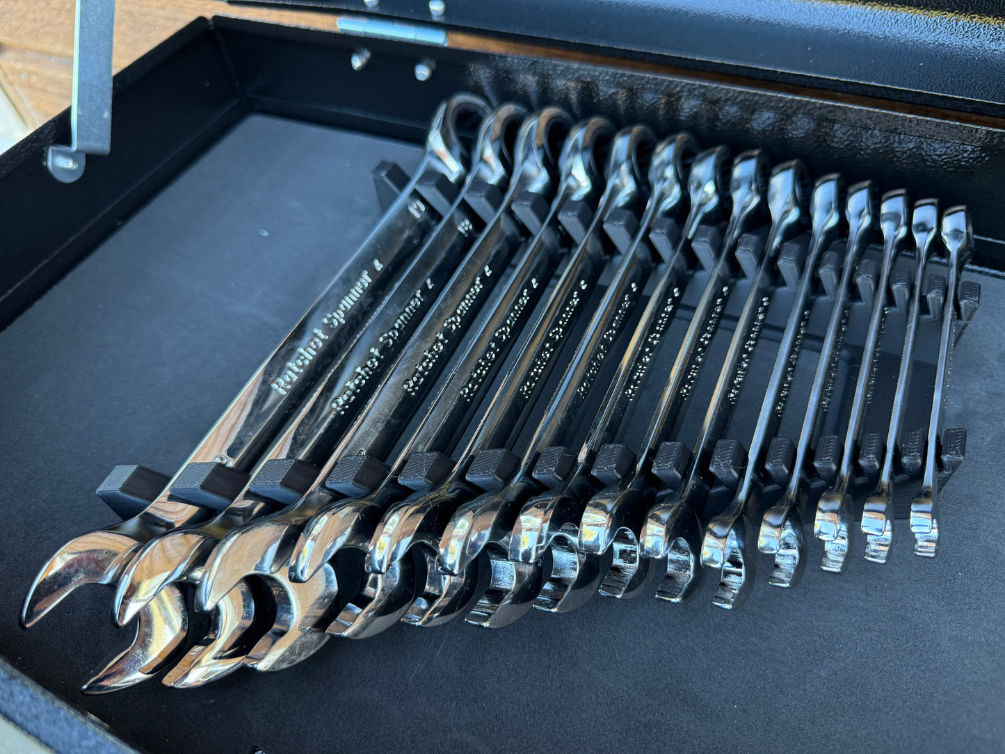Halfords Advanced Spanner Rack - Angled 14 Slots 6mm-19mm