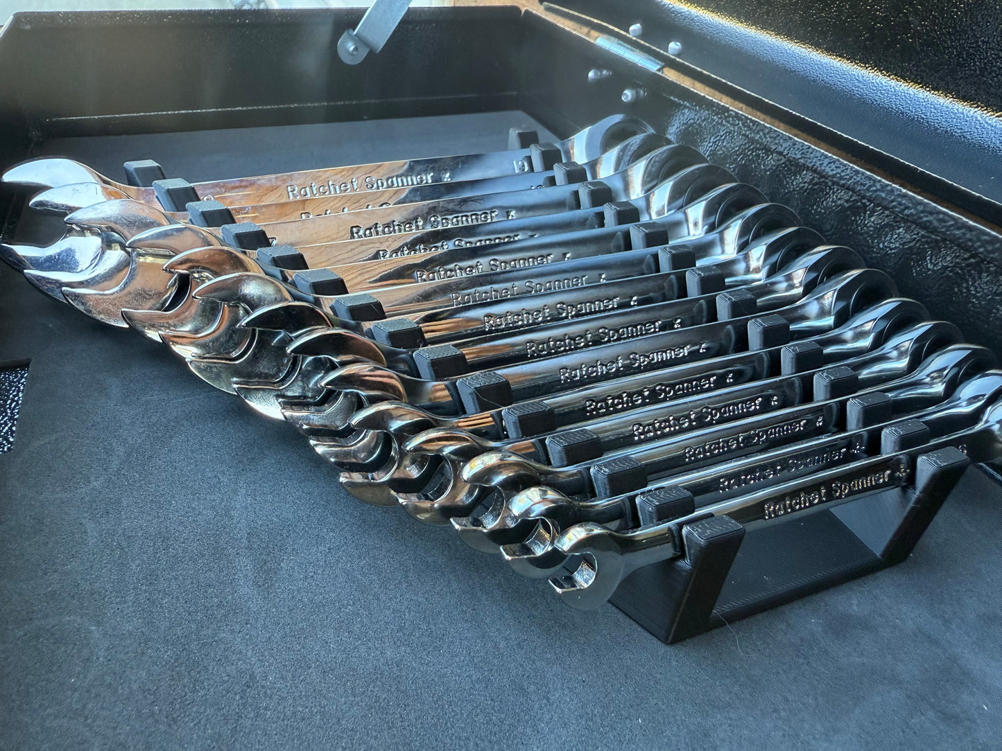 Halfords Advanced Spanner Rack - Angled 14 Slots 6mm-19mm