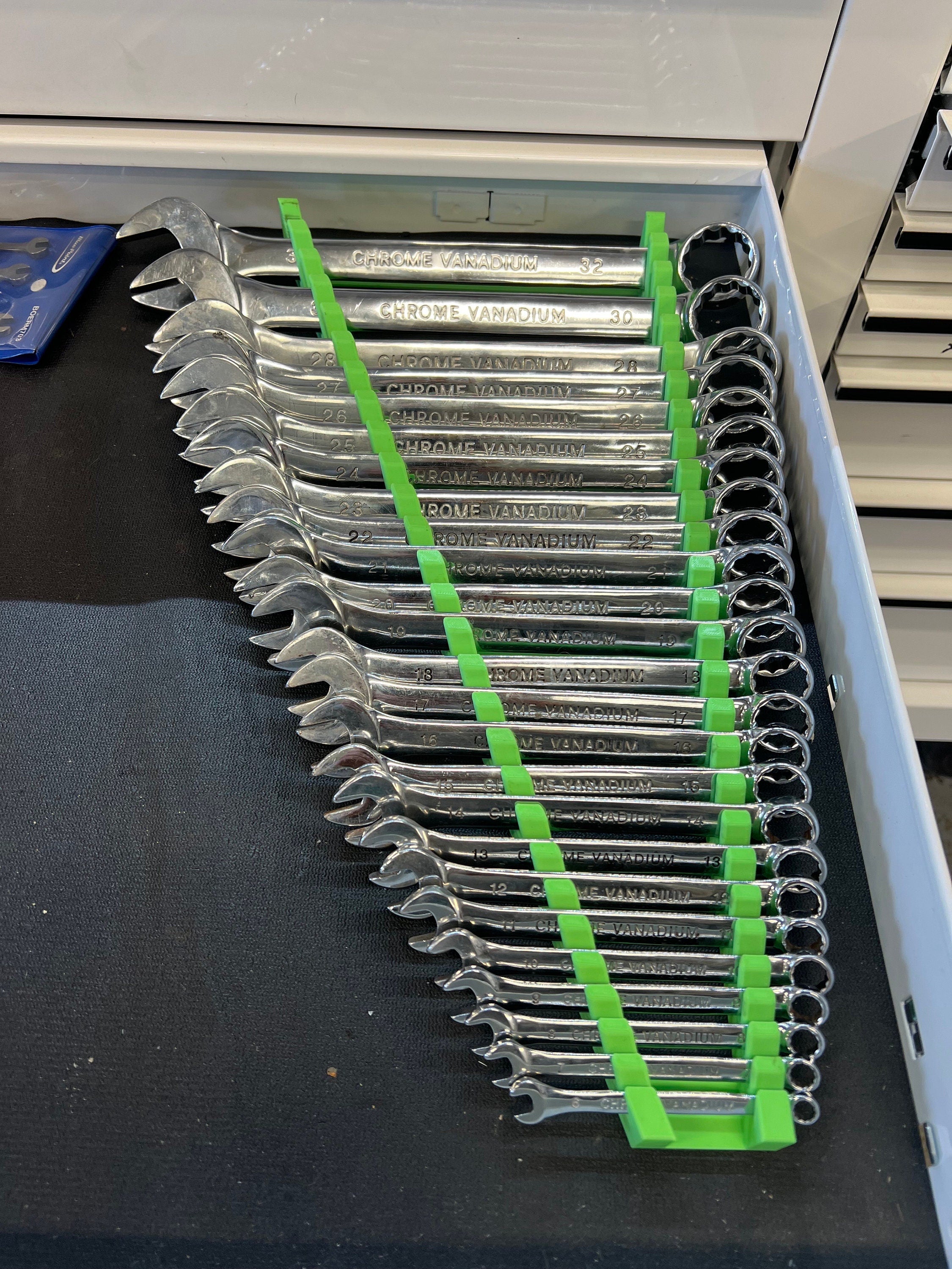 Large Spanner Rack - Angled | 6mm-32mm (27 Slot) – 3D Rhino Ltd